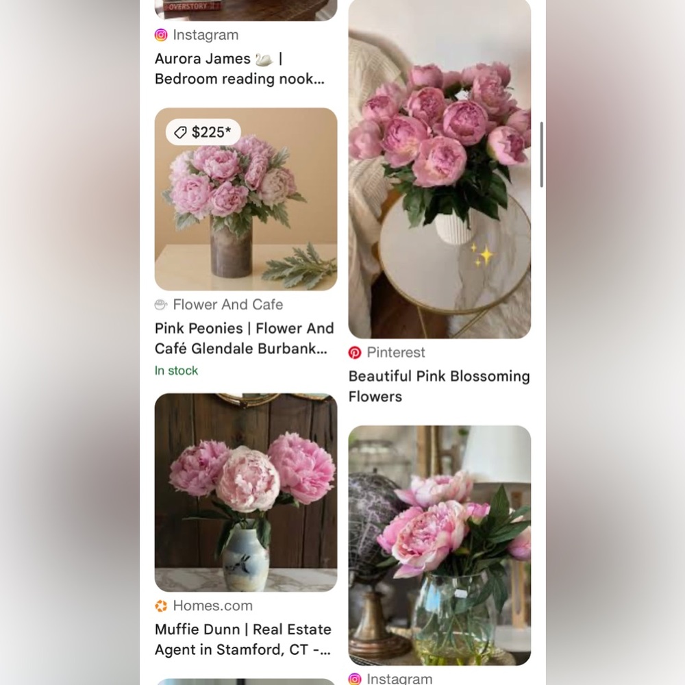Peonies Elegant Pink Floral Arrangement in Glass Vase Pink Peonies - Picture 9 of 9